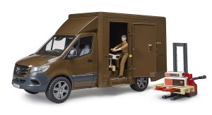 02678-mercedes-sprinter-ups-dostava-sa-vozacem-i-opremom-bruder-03