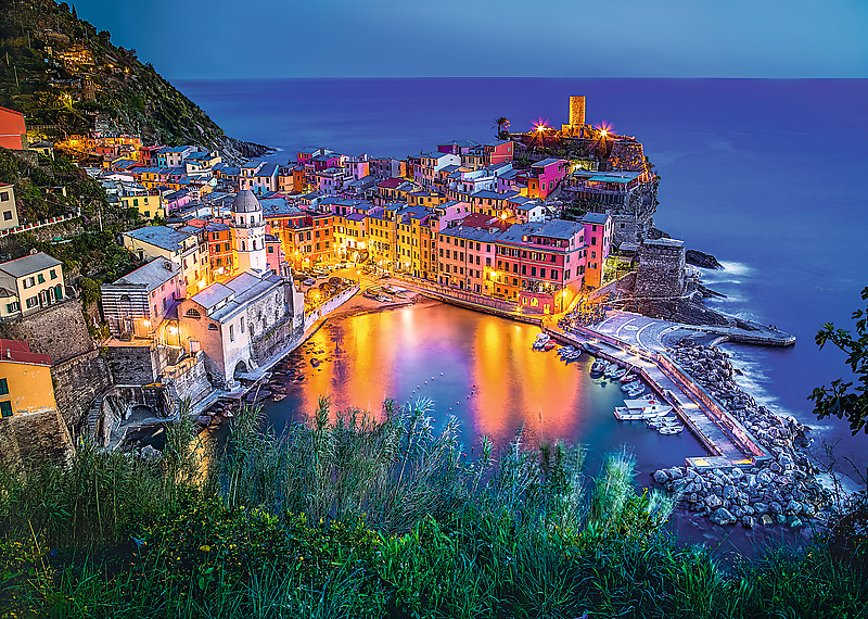 Vernazza u sumrak, Italija
